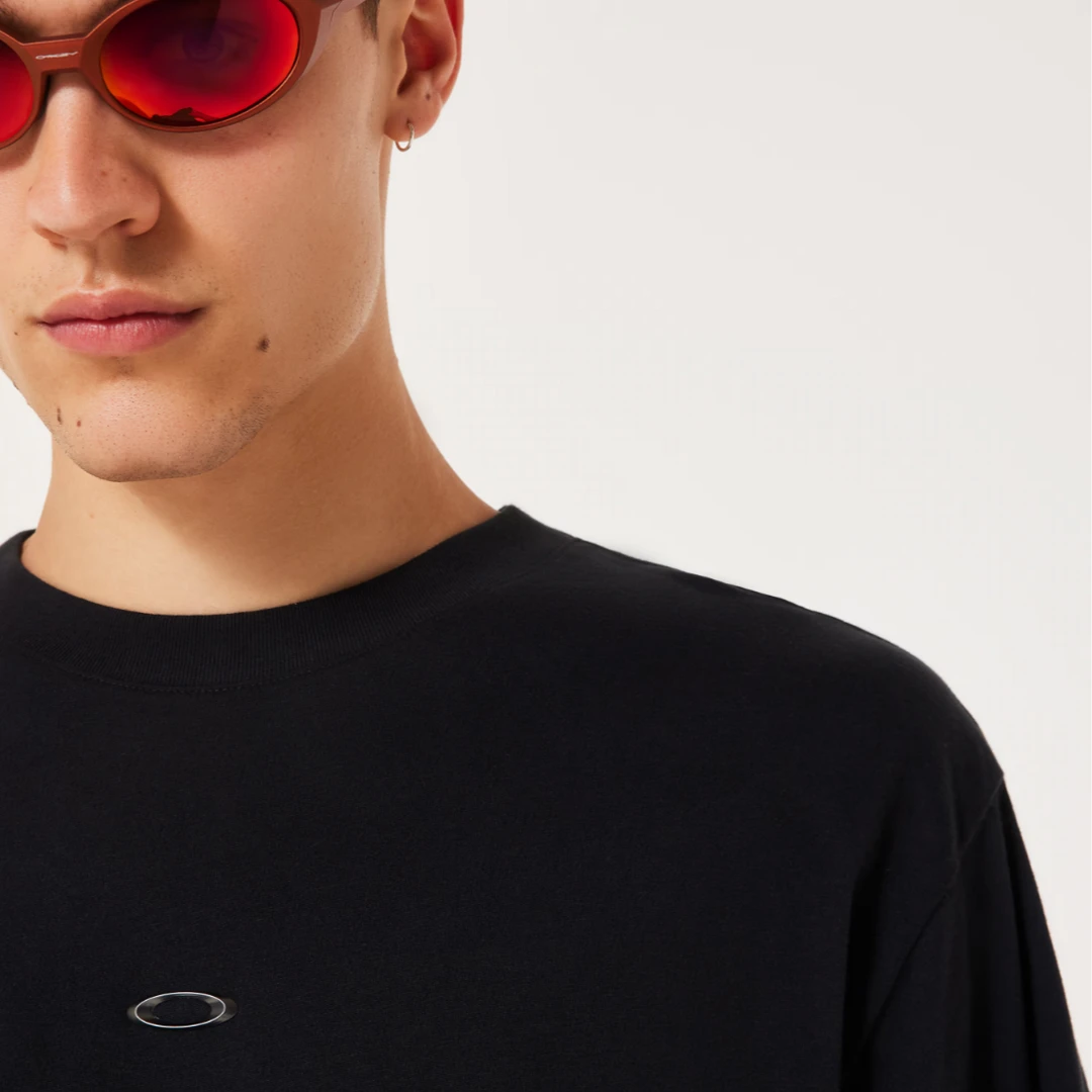 Oakley欧克利【金属LOGO短袖】