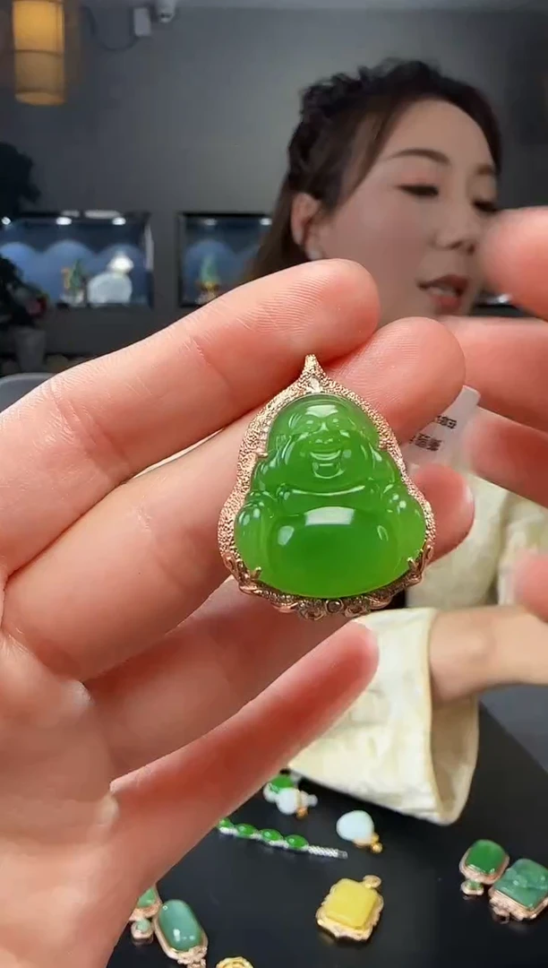 【闪购商品】和田玉吊坠(不含链)18K金镶嵌1
