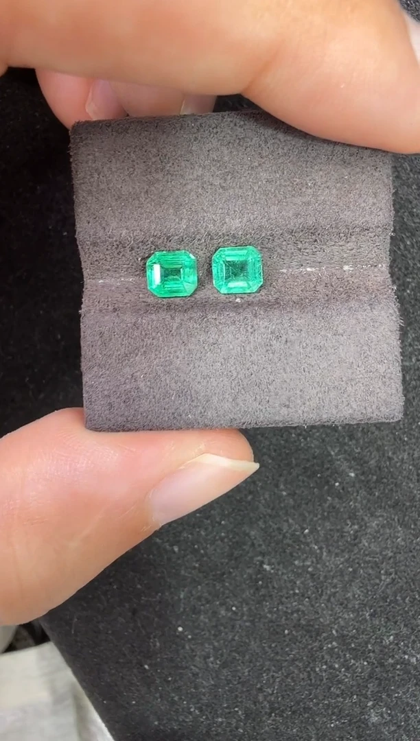 未镶嵌定制定制祖母绿1.15克拉一对天然