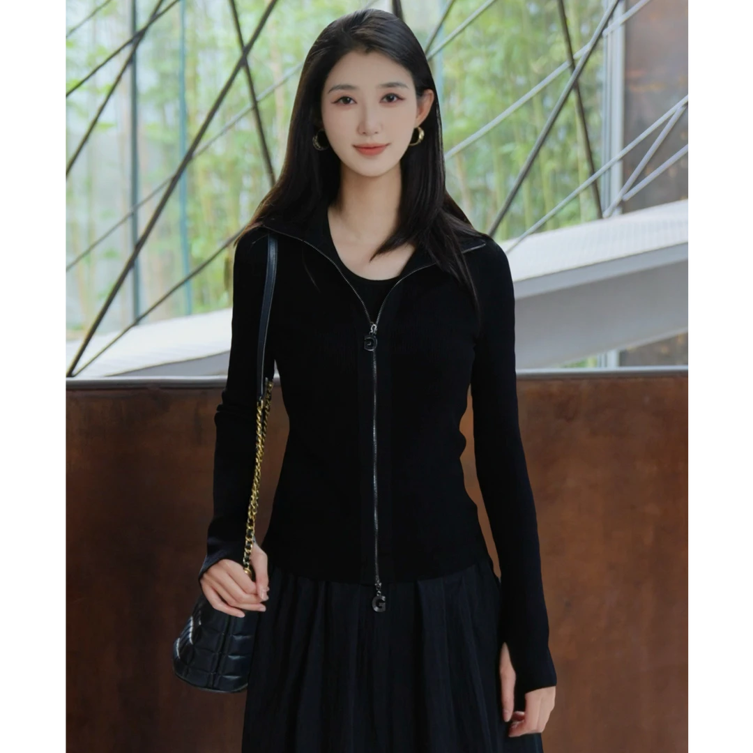 GIRDEAR/哥弟   经典百搭竖坑条双头拉链高领长袖针织衫148019