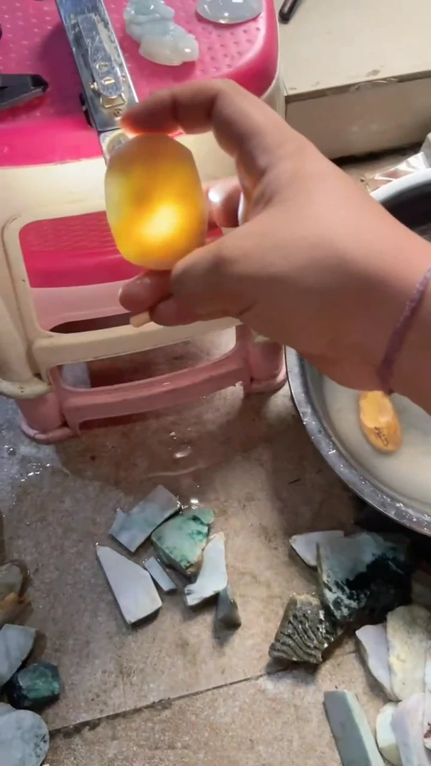 配石翡翠翡翠边角料未加工23