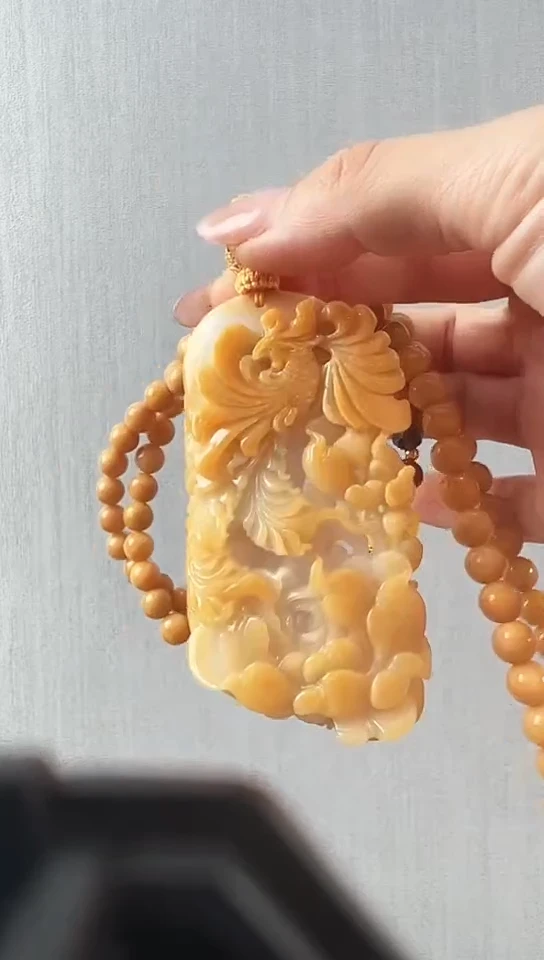 颈饰未镶嵌翡翠凤凰