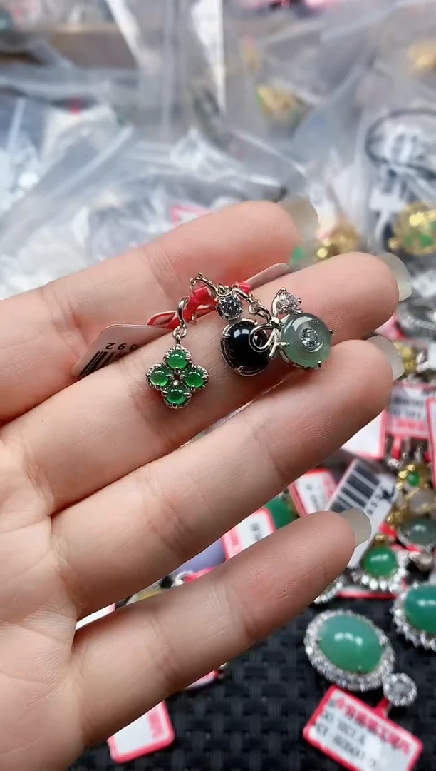 银S925镶嵌戒指翡翠天然A货缅甸翡翠