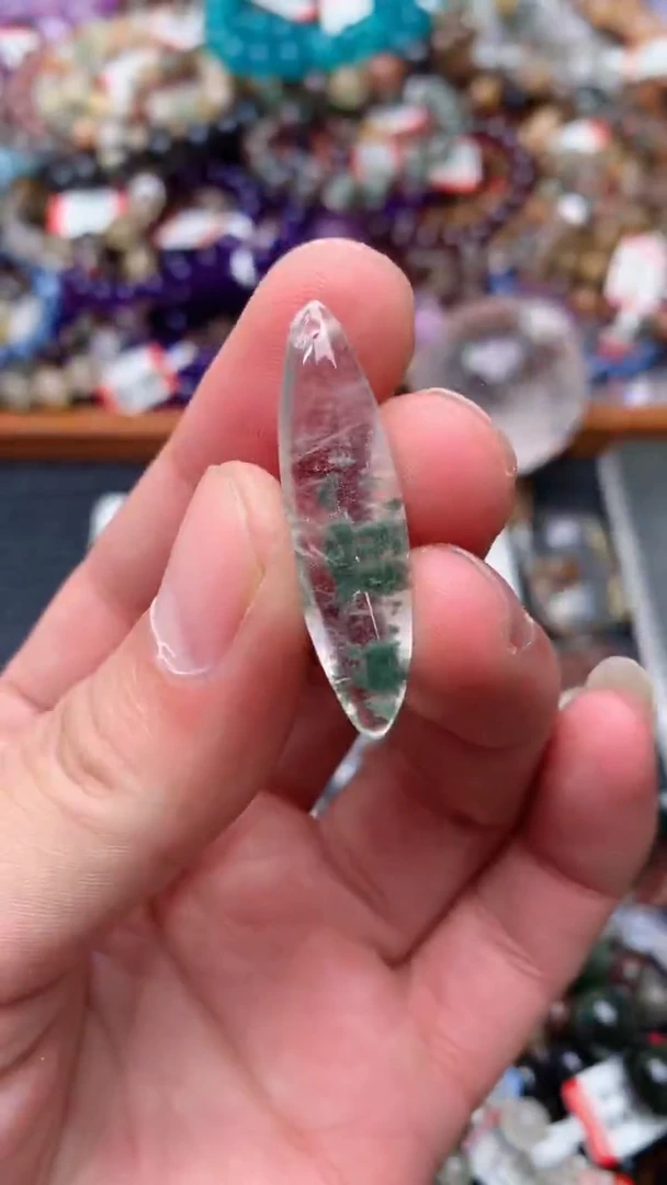 【闪购商品】水晶吊坠(赠链)未镶嵌8