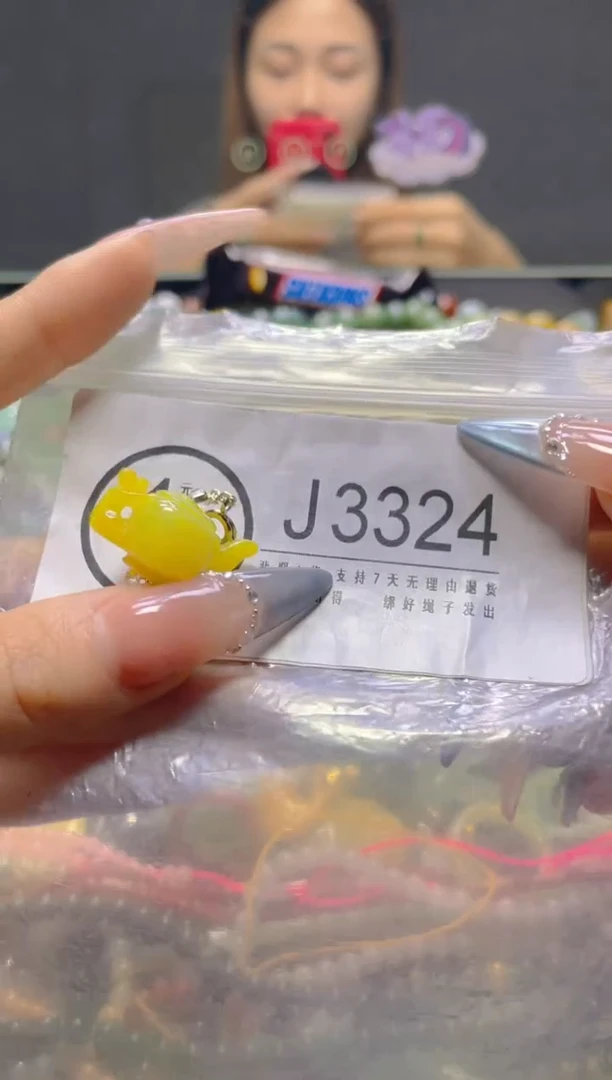 颈饰未镶嵌翡翠/J/翡翠A货，一件也是批发价