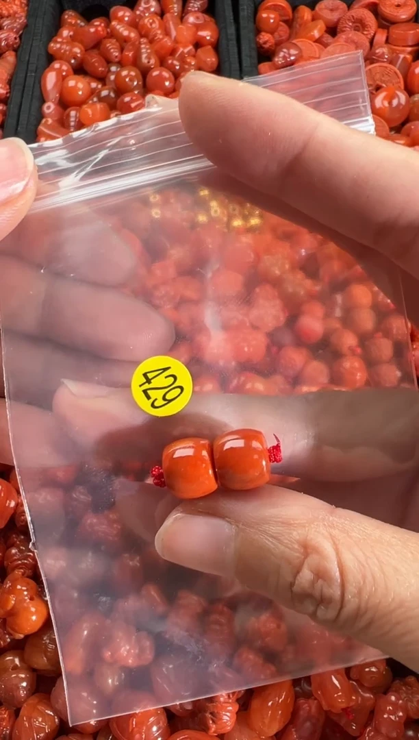 【闪购商品】南红玛瑙颈饰未镶嵌1