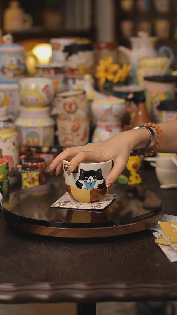 景德镇釉下彩绘设计师款式陶瓷