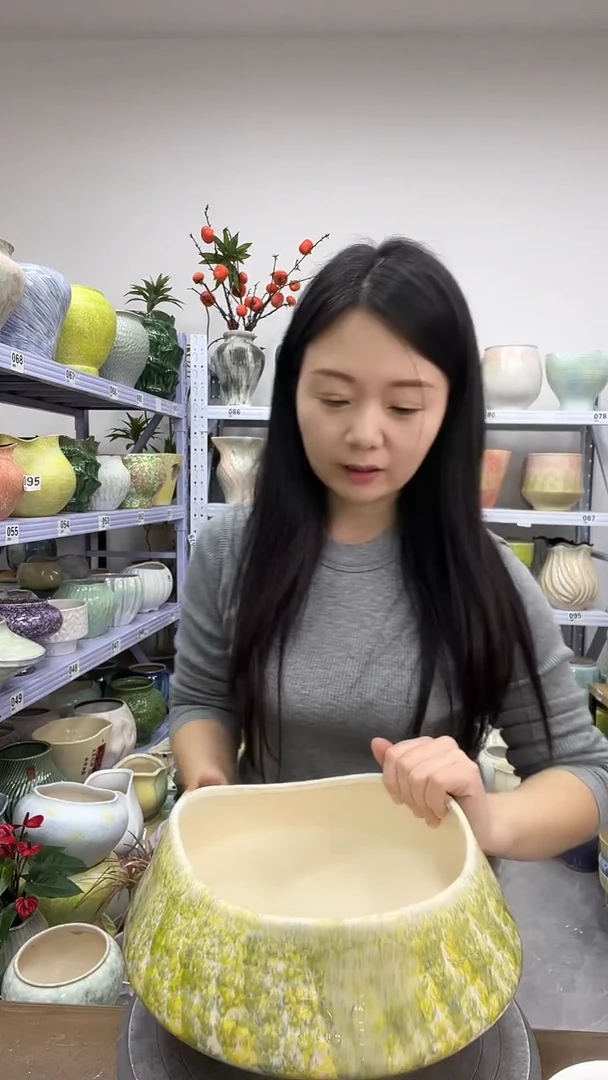 【12.10陶瓷花盆】  高度    15  口径     21.5