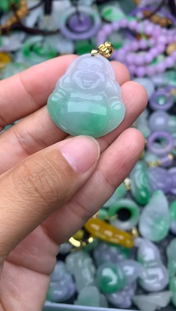 颈饰未镶嵌翡翠缅甸翡翠吊坠