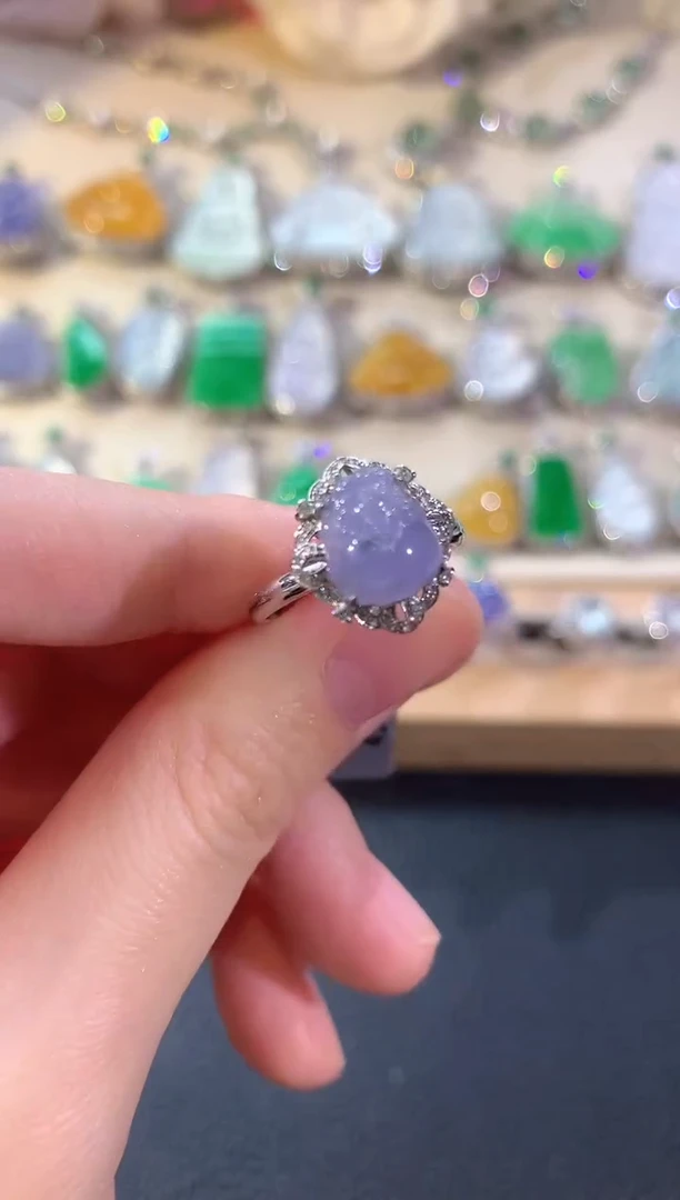 18K金镶嵌戒指翡翠冬日珠宝Q67紫货有色差