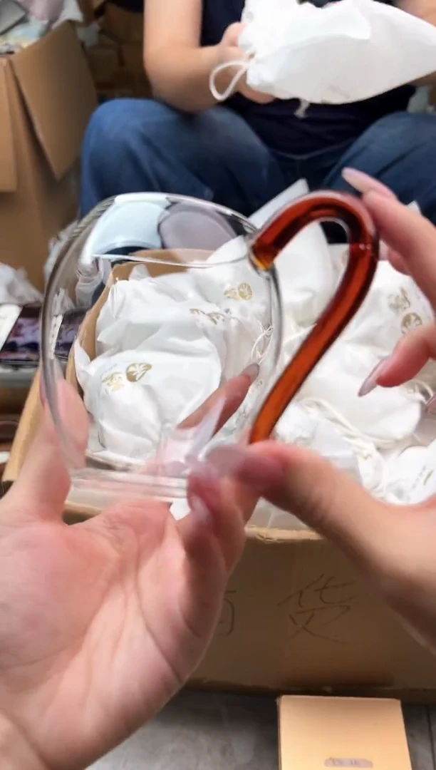 禾墨清雅琥珀色