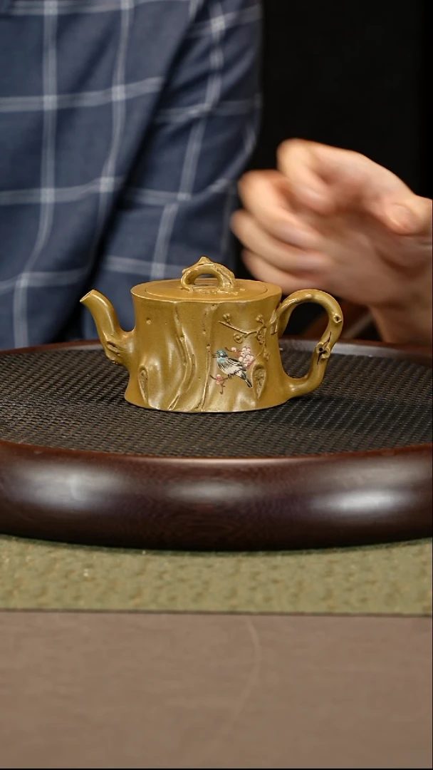 茶壶紫砂37 顾海荣 古玉沉香泥 树桩 230cc