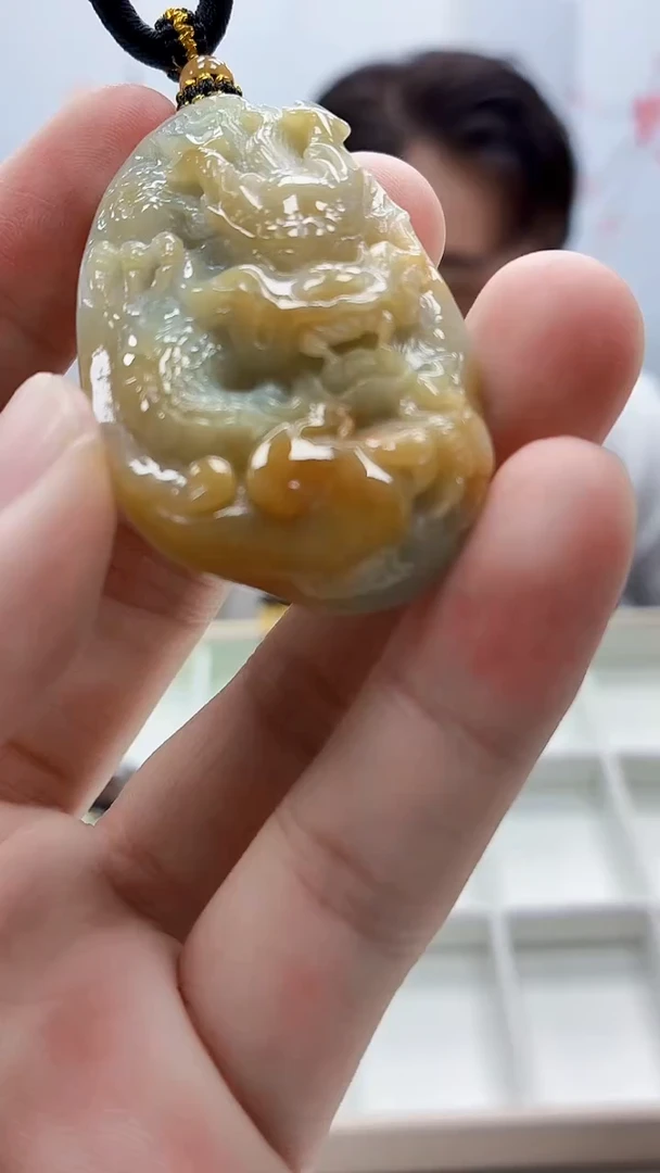 未镶嵌定制翡翠5060bb-毛货挂件67