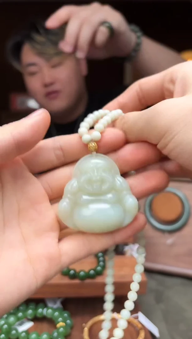 未镶嵌和田玉挂件KK38-弥勒佛