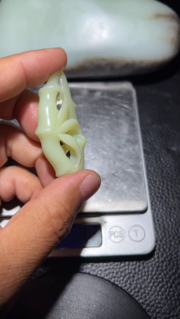 未镶嵌和田玉珠宝奇石36