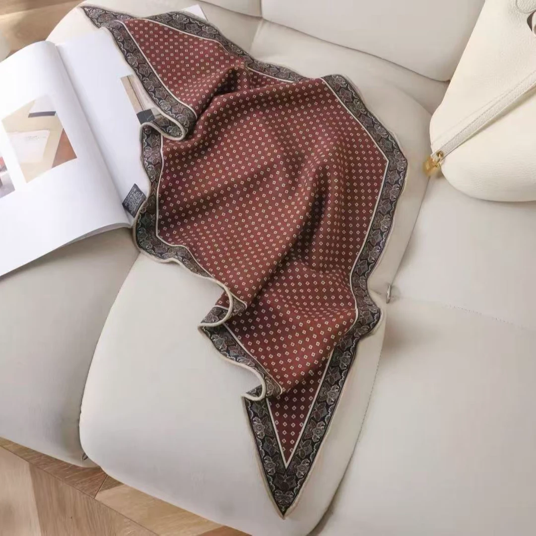 温宁 [丝毛菱形巾 多尔奇] 松弛感豆沙红真丝丝毛 菱形巾丝巾围巾