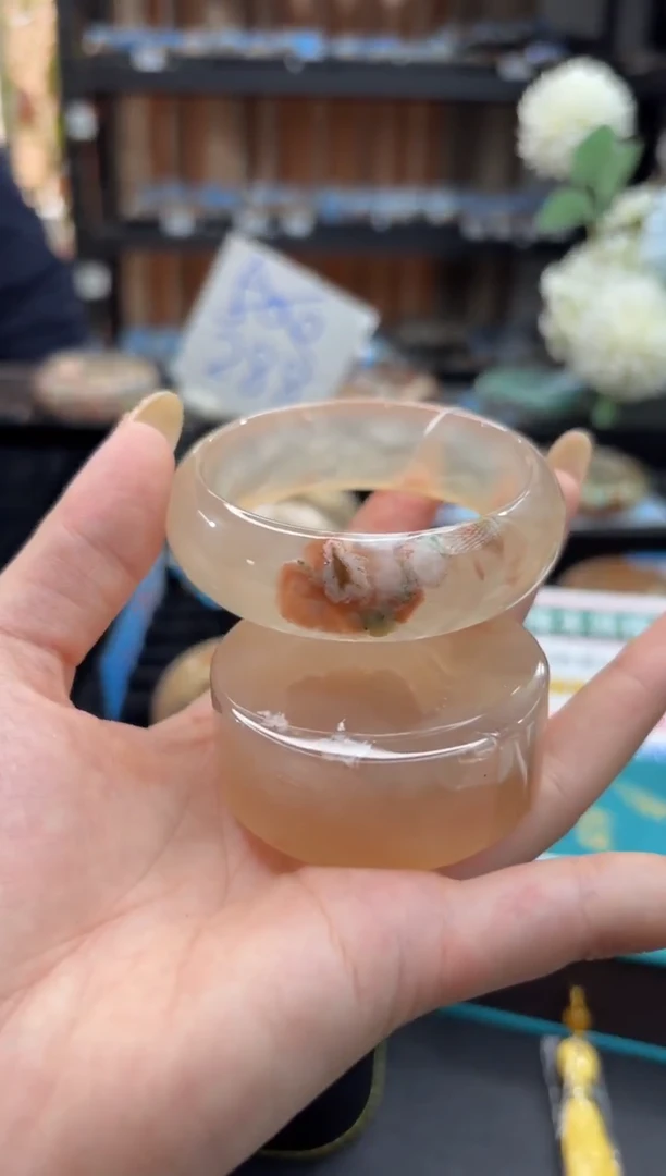 未镶嵌手镯石英质玉C183(55圈赠送镯心)