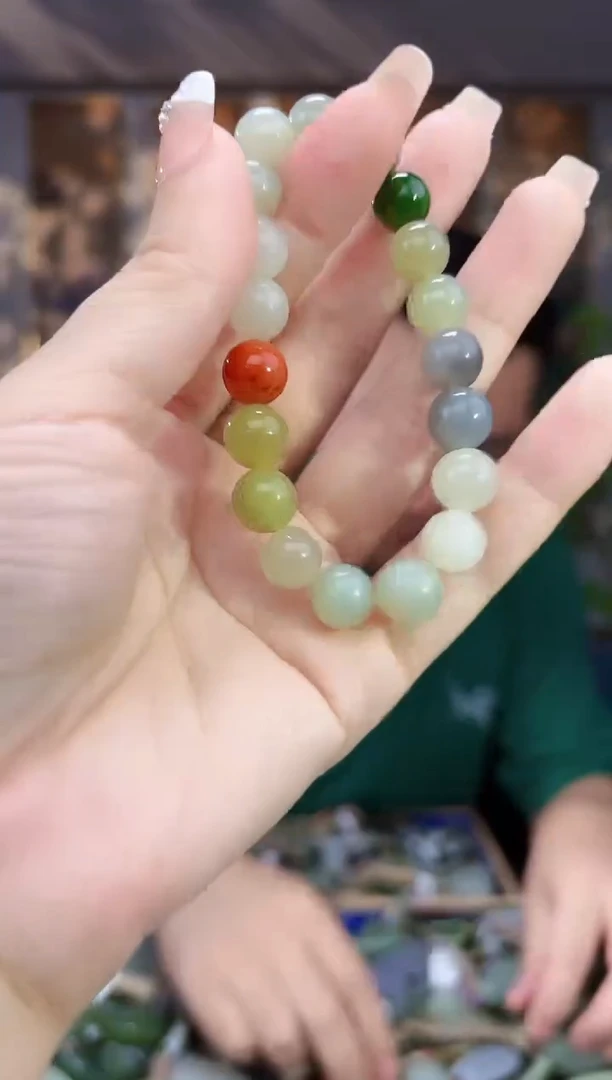 和田玉未镶嵌挂件拍一发一