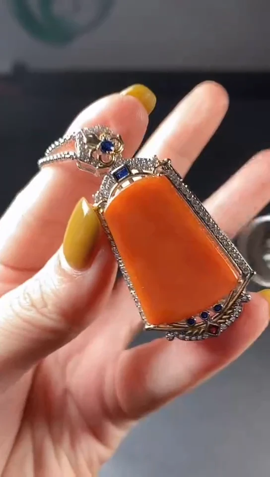 【闪购商品】翡翠颈饰合金翡翠无事牌