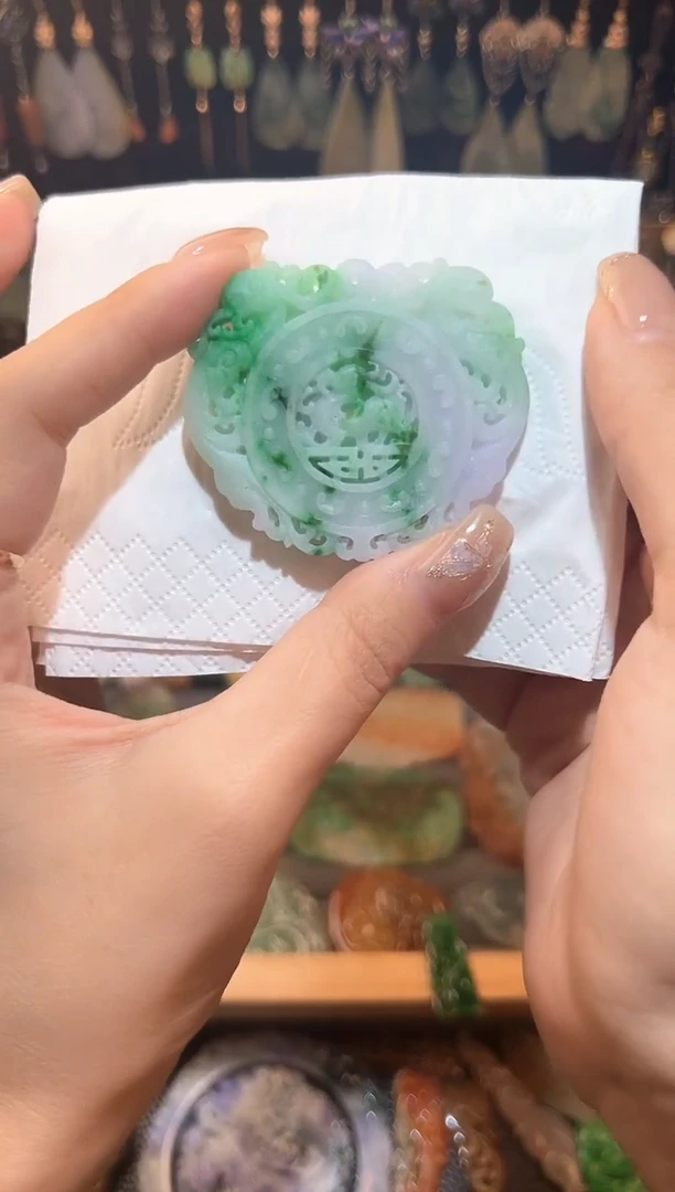 定制翡翠未镶嵌翡翠