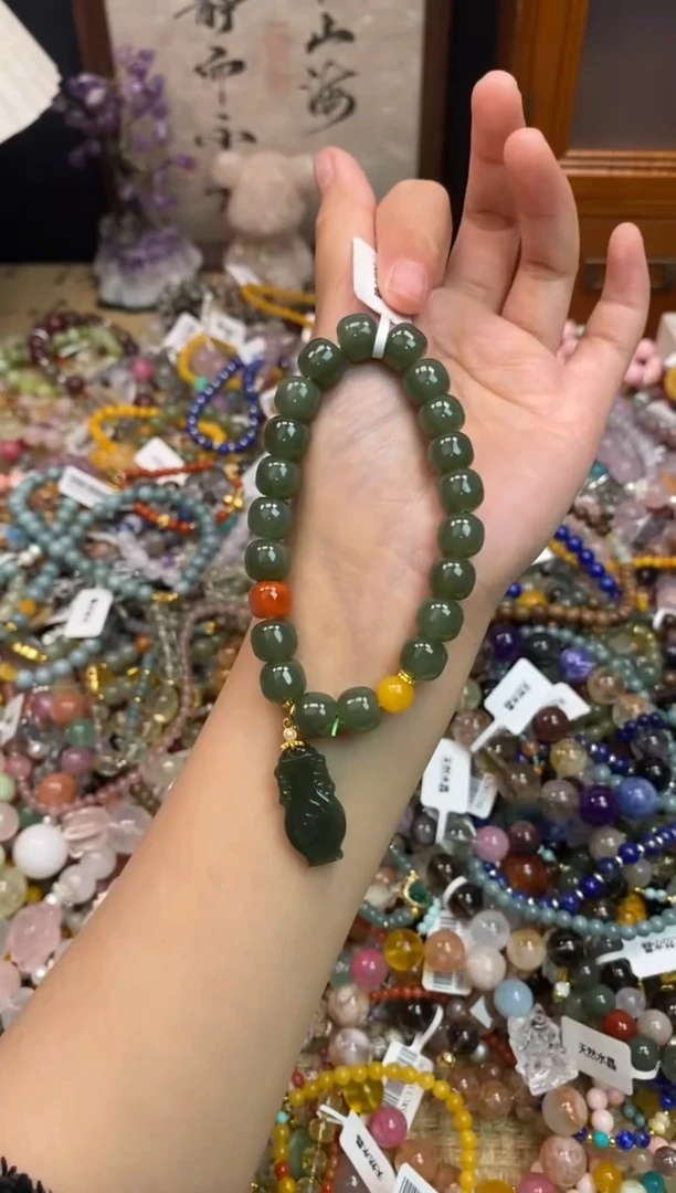 未镶嵌和田玉手饰206