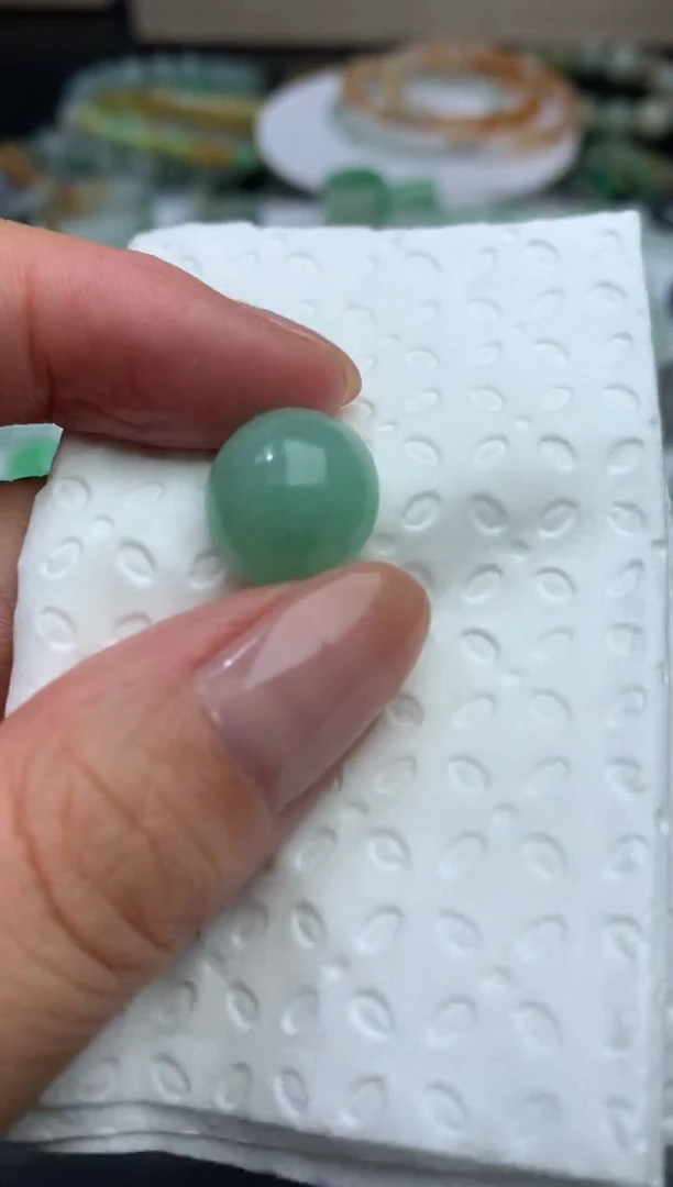未镶嵌定制翡翠毛货