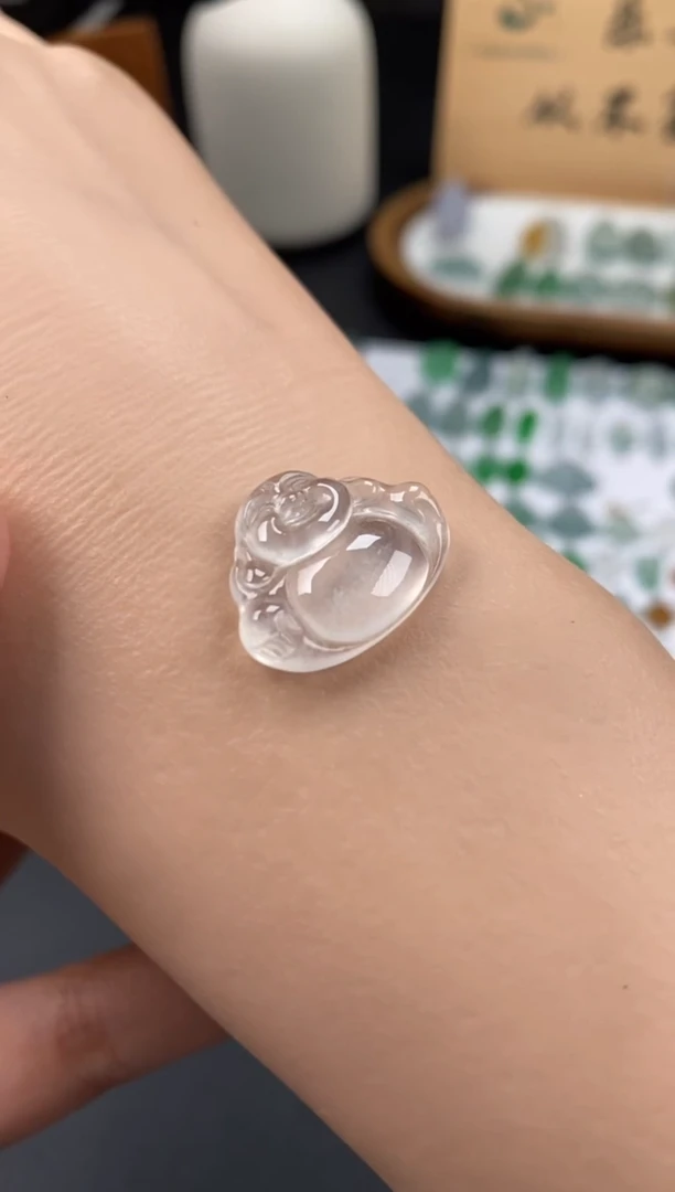 颈饰未镶嵌翡翠翡翠高冰佛公