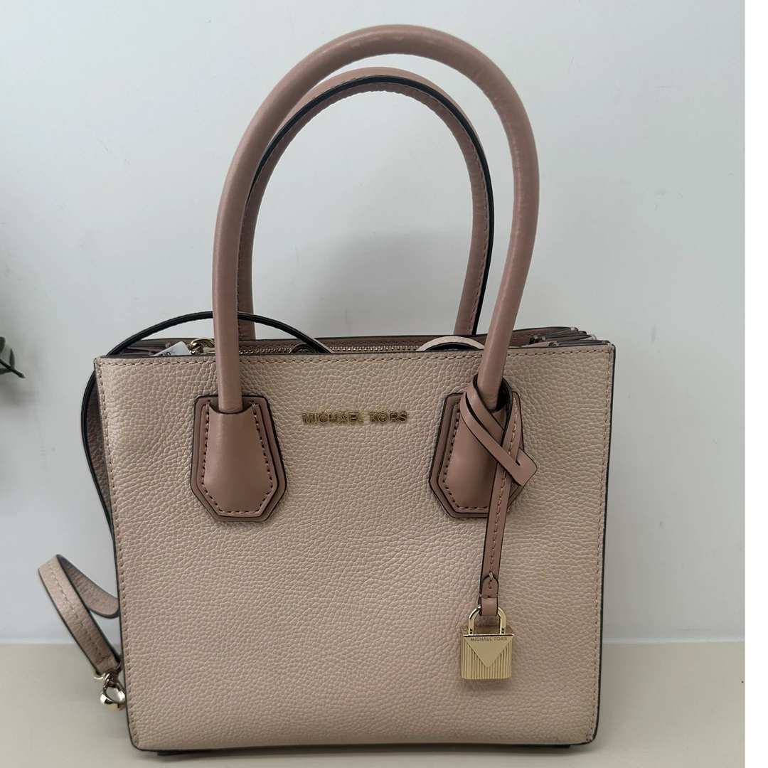 99新 MICHAEL KORS/迈克高仕 时尚女士粉色风琴小托特单肩包小号