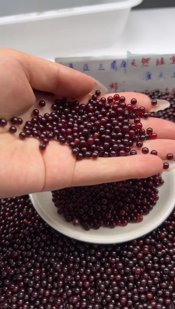 未镶嵌颈饰蜜蜡w866血*珀蜜蜡4mm*100颗