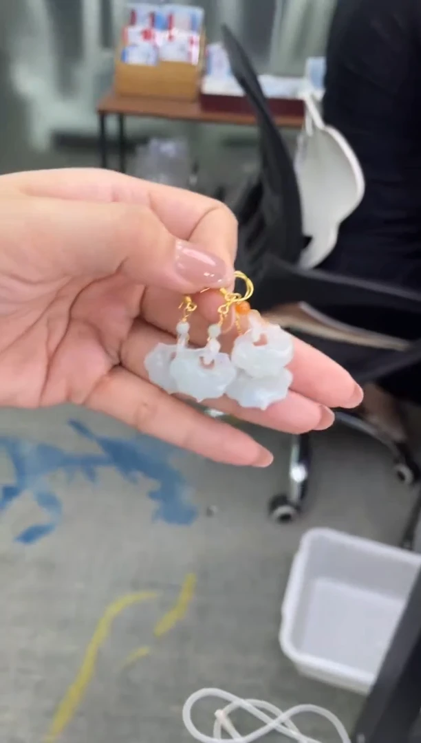 翡翠银S925镶嵌耳饰祥云如意多样性发货发一件