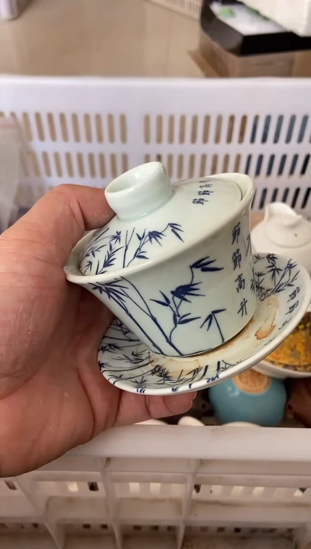 杯无运费险有瑕疵的摄影的产品有使用过的痕迹有点脏介意勿拍