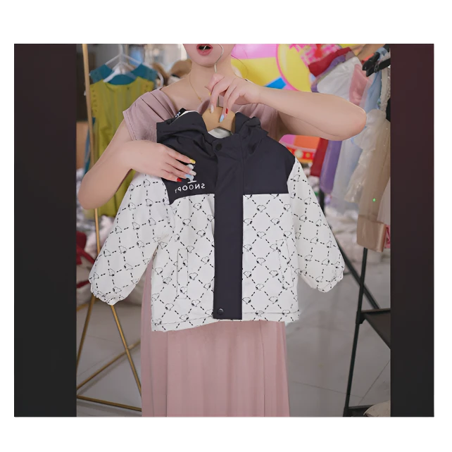 【现货】2025新款中性风小狗图案外套儿童秋冬款加绒加厚棉服