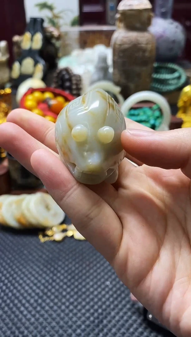 未镶嵌和田玉挂件1