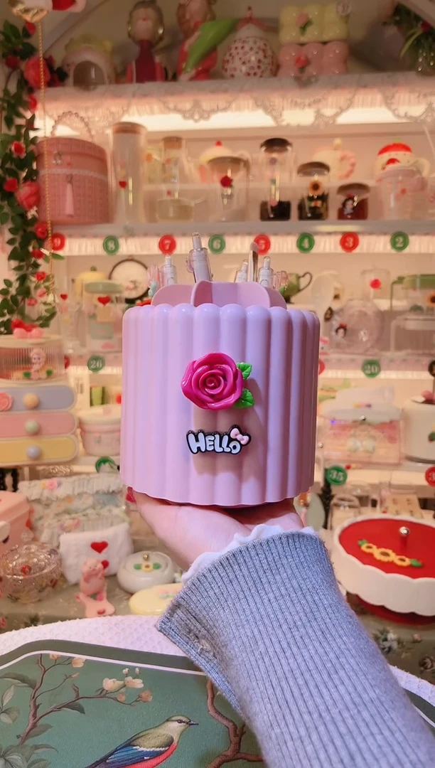 旋转笔筒——小家焕新必备！