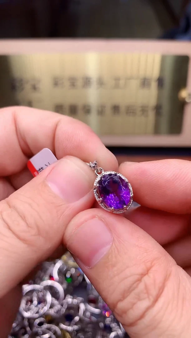 【闪购商品】紫晶颈饰银S925镶嵌........