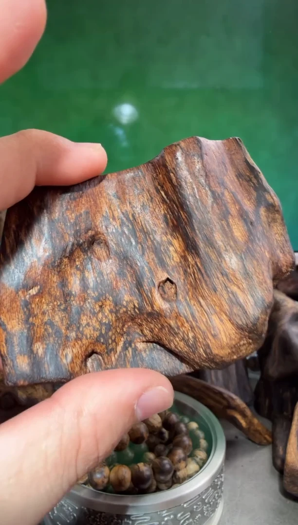 沉香手把件多样性发一