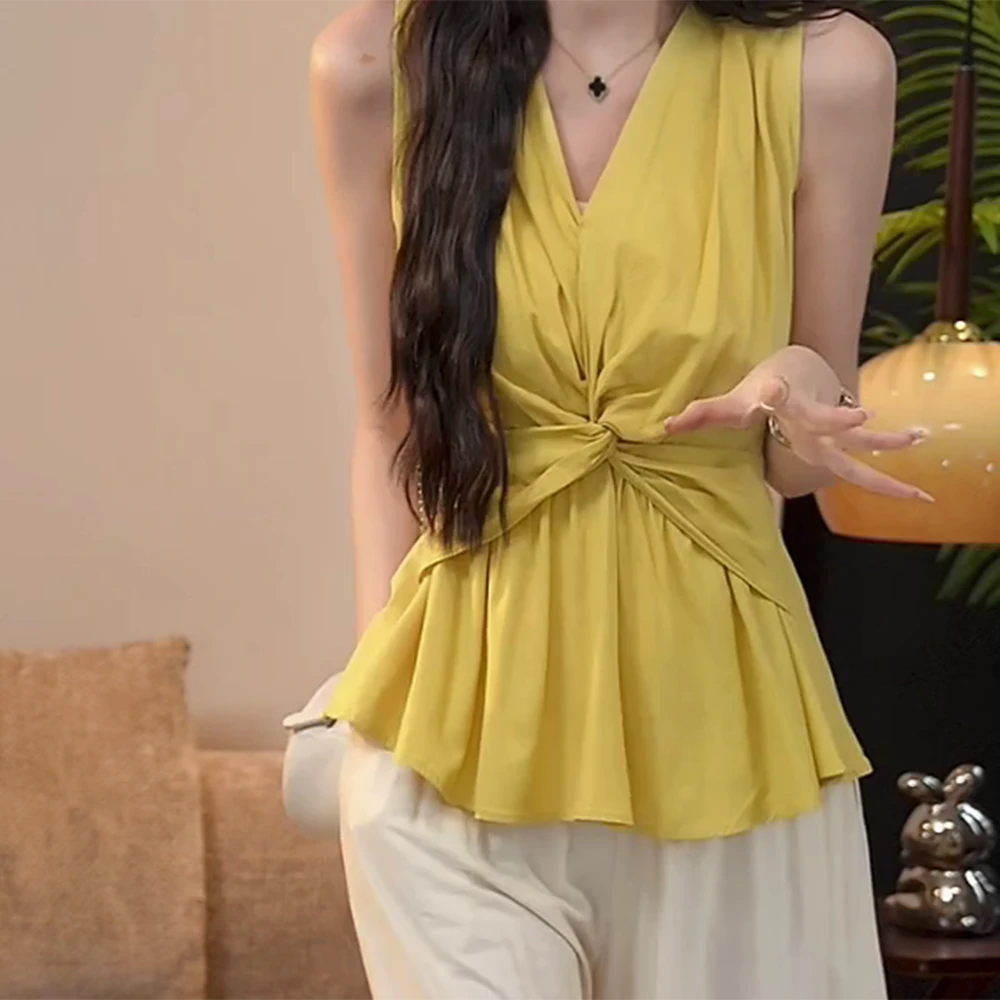 【山月小记】时尚法式休闲设计感扭结V领衬衫女