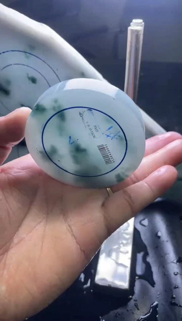 未镶嵌手镯定制翡翠木***木翡翠定制手镯含芯