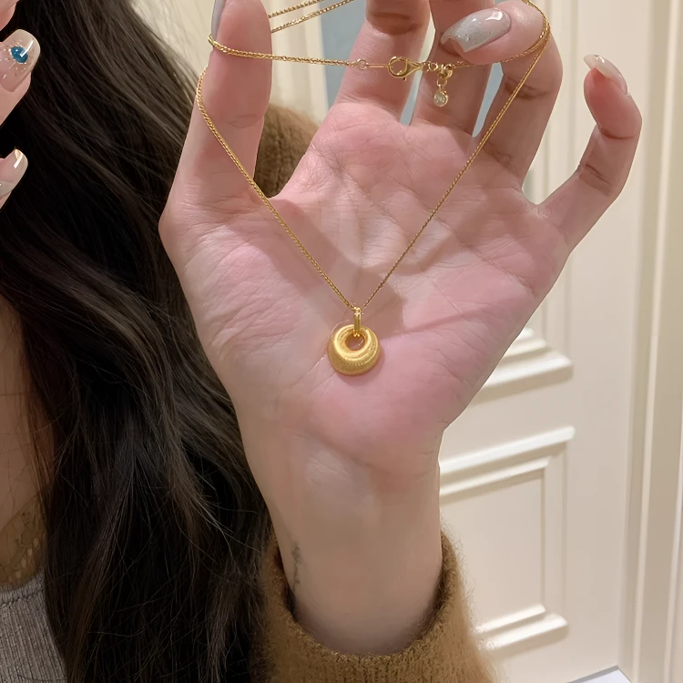 铜合金项链 金色驼驼吊坠项链女时尚高级感秋冬毛衣链锁骨链配饰