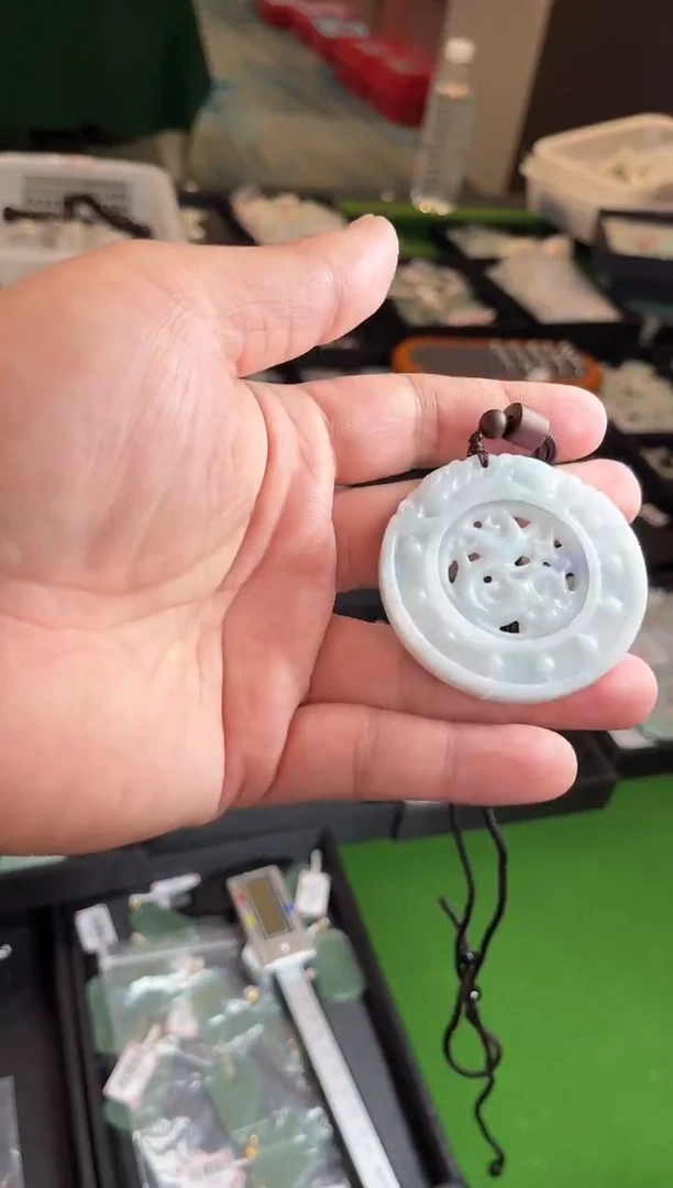 颈饰未镶嵌翡翠12613/多样性发一个