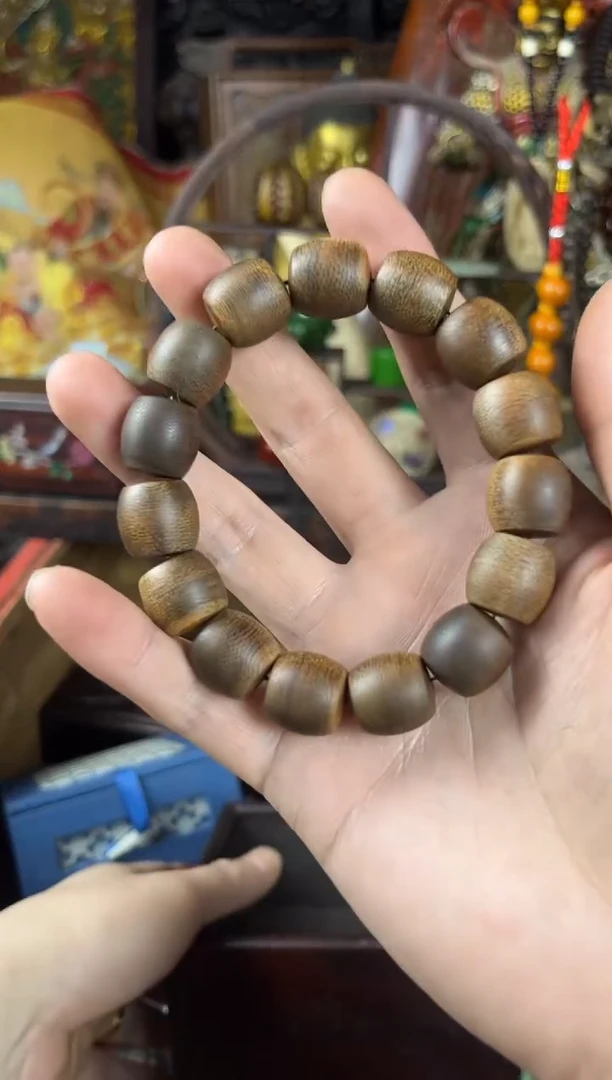 【闪购商品】沉香木手串91(收到货有问题联系客服)