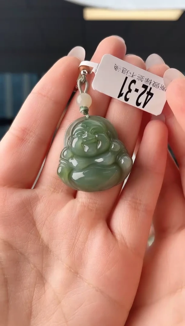 颈饰未镶嵌和田玉30佛公 31