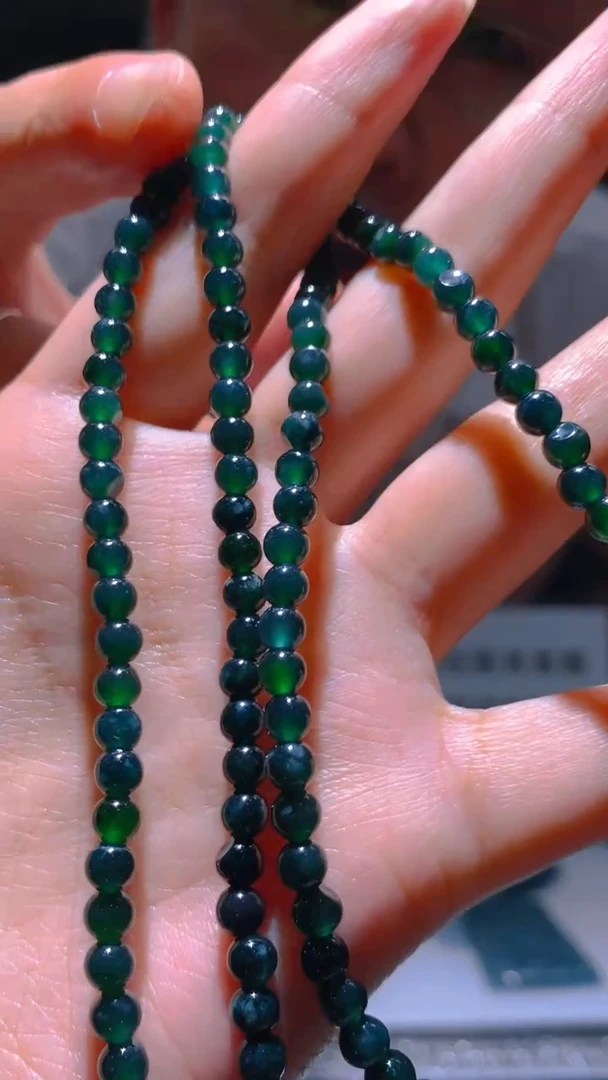 定制翡翠未镶嵌闪购翡翠毛货链接PDW011