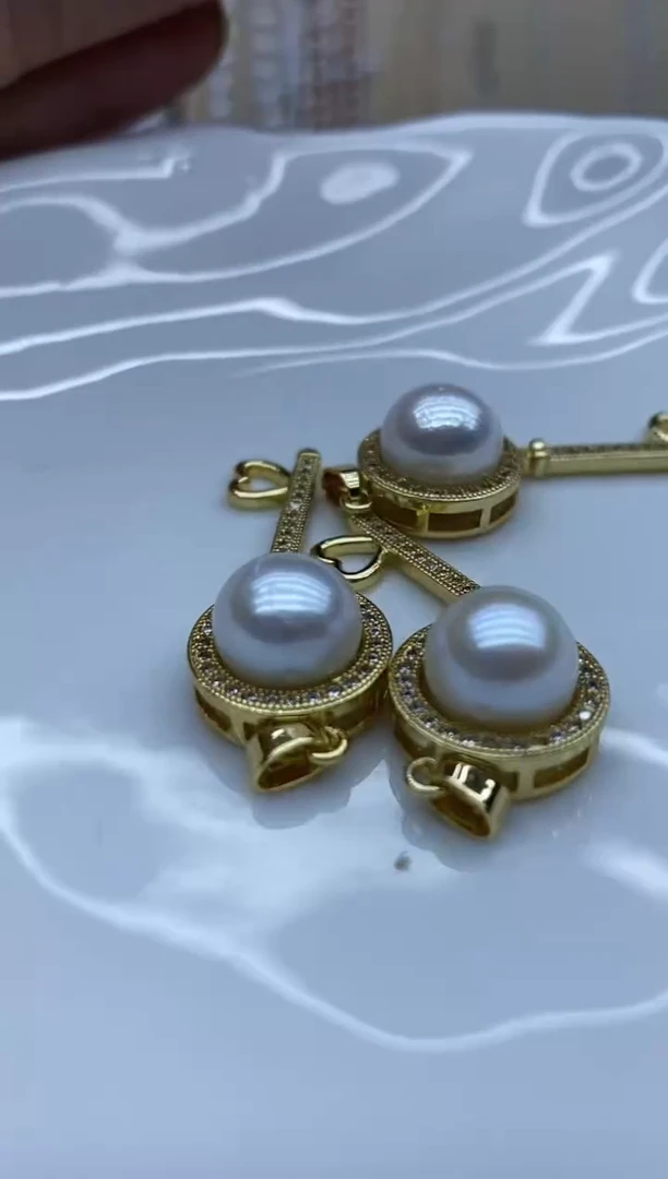 吊坠(不含链)未镶嵌淡水珍珠吊坠多样性发其一