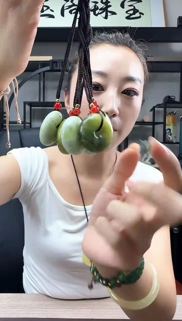 未镶嵌岫玉颈饰多样性发货拍一发一