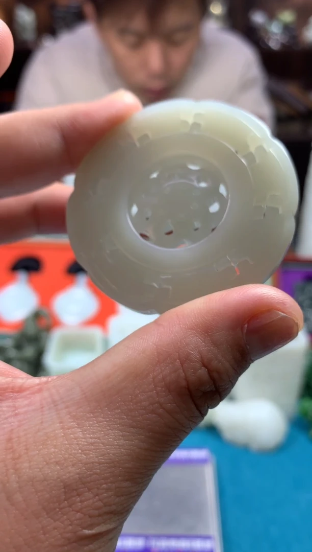 颈饰未镶嵌和田玉拍一发一