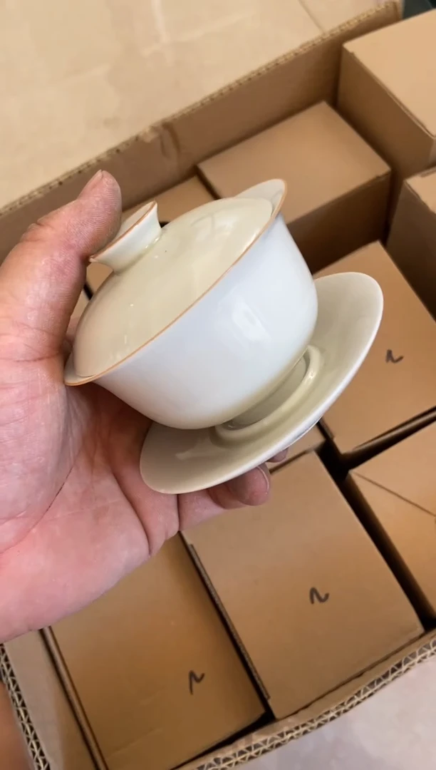 杯无运费险有瑕疵的摄影的产品有使用过的痕迹有点脏介意勿拍