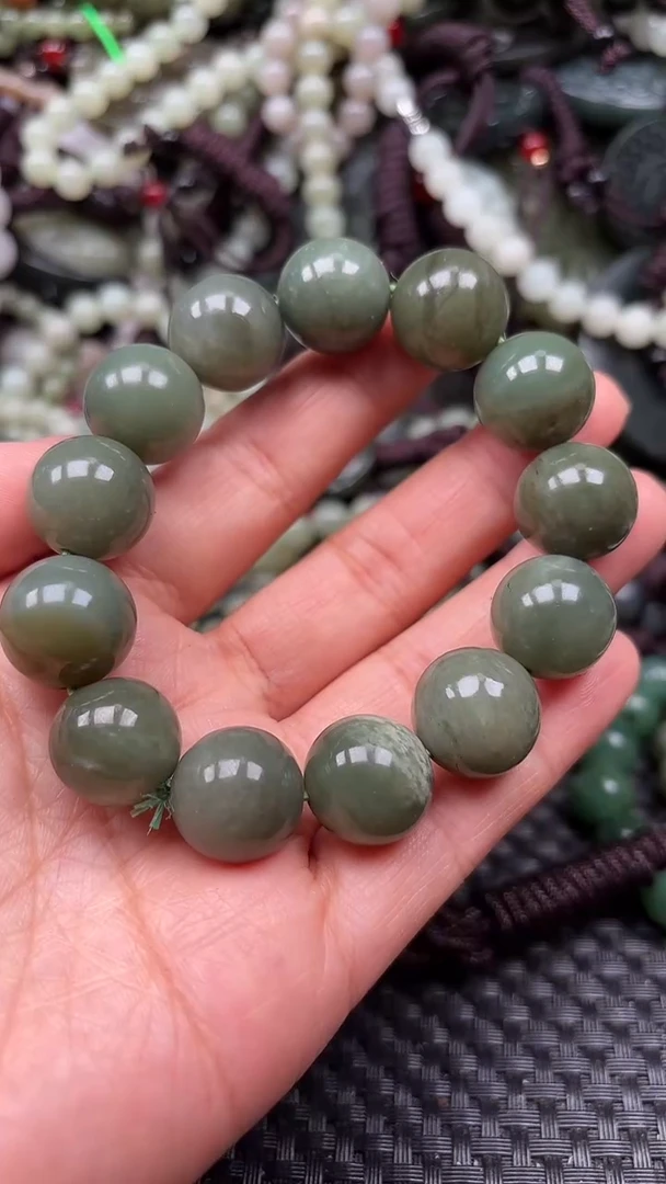 【闪购商品】和田玉颈饰未镶嵌.