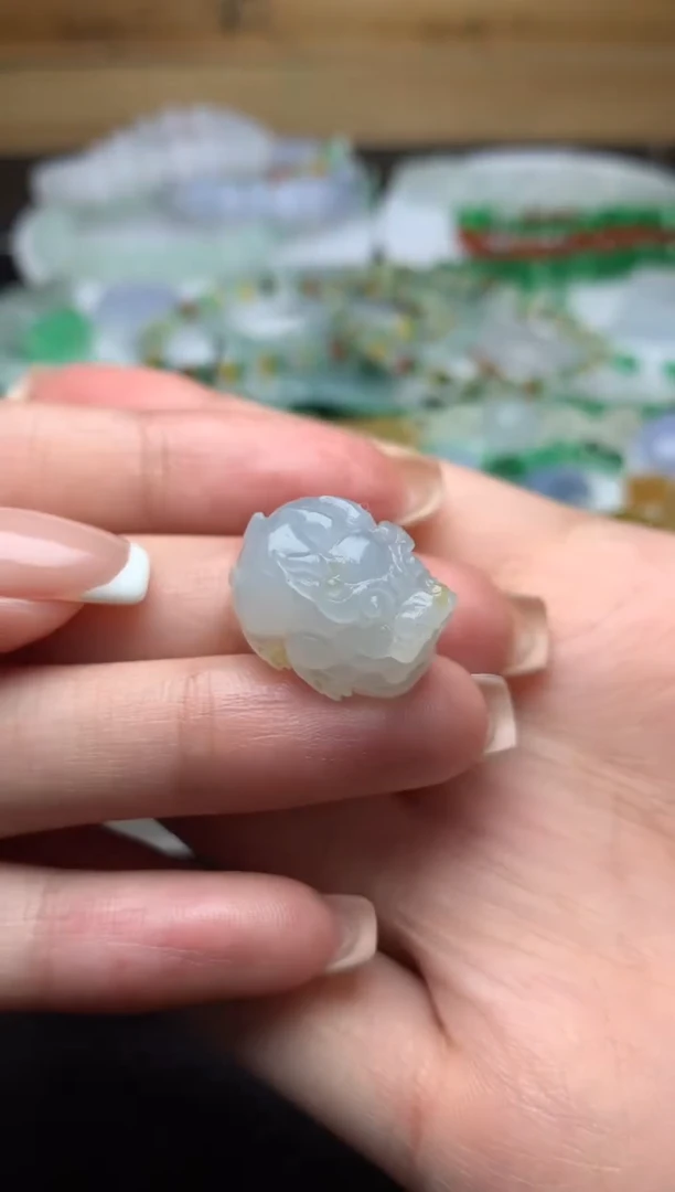 定制翡翠未镶嵌毛货