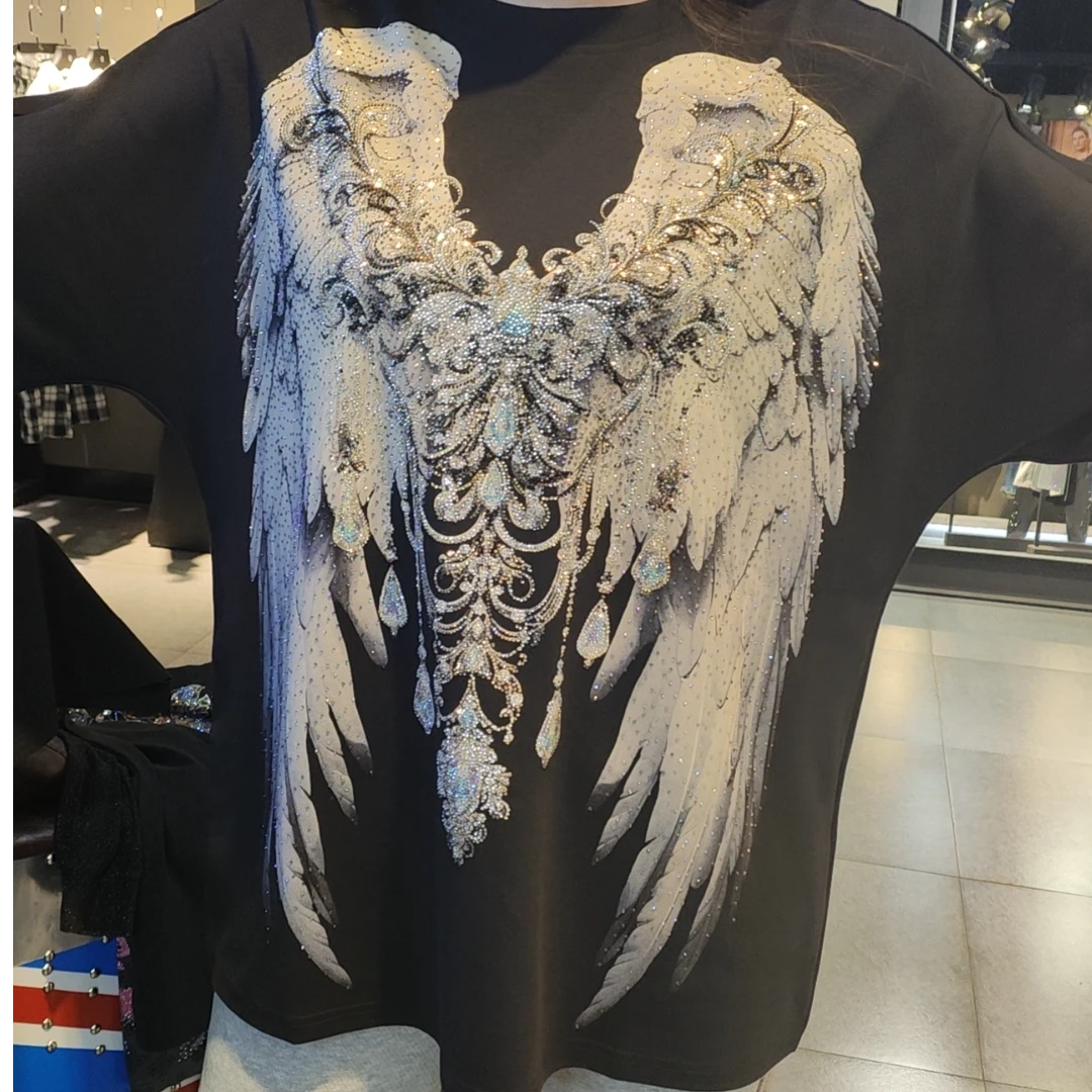 TCH服饰轻奢黑色时尚烫钻重工T恤T75B106028tch